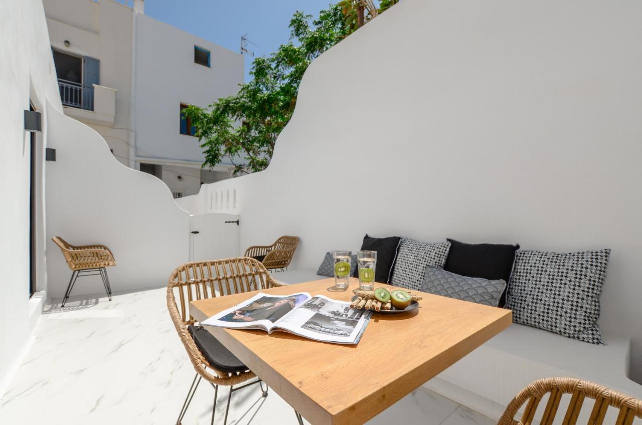 Diadema Apartments In The Town Naxos City Esterno foto